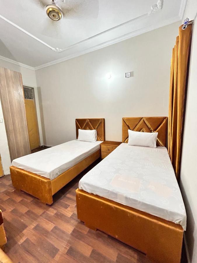 Eden Plus Executive Hotel Lahore Ngoại thất bức ảnh