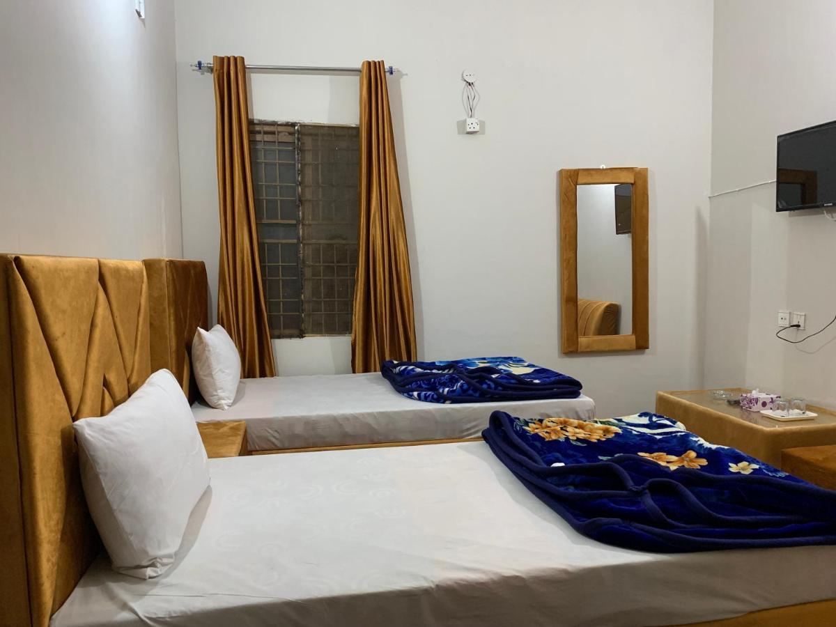 Eden Plus Executive Hotel Lahore Ngoại thất bức ảnh